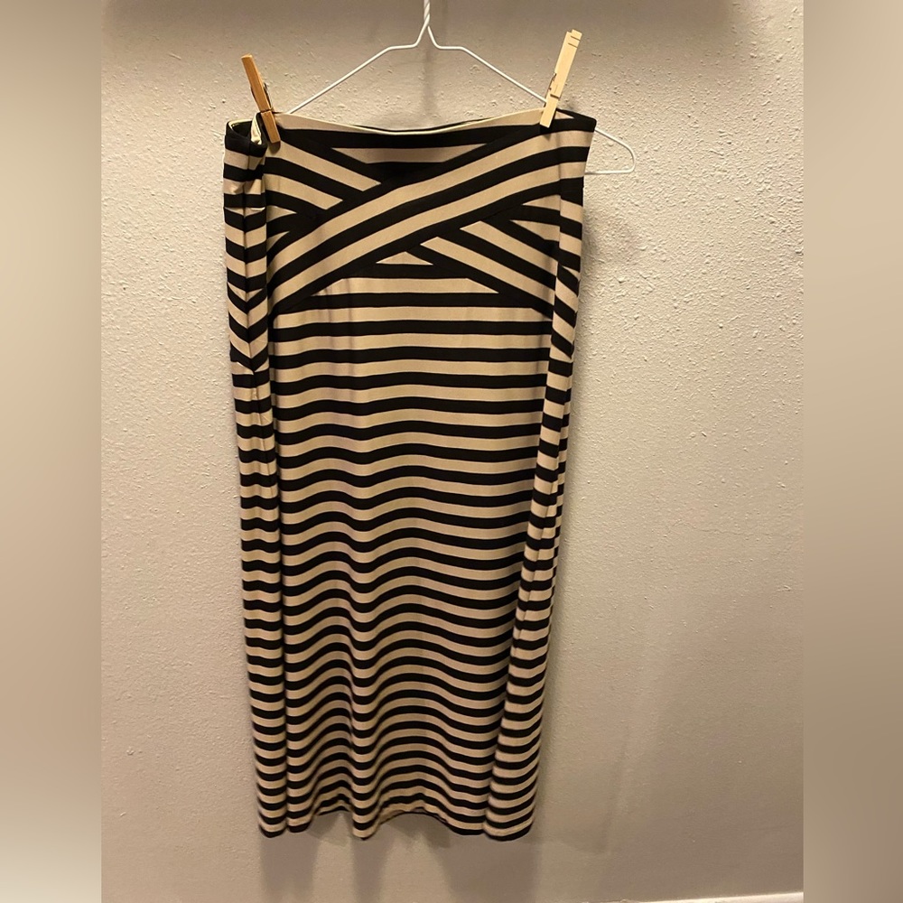 Roz & Ali skirt